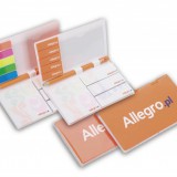 samolepicí bloček s tužkou nebo propiskou